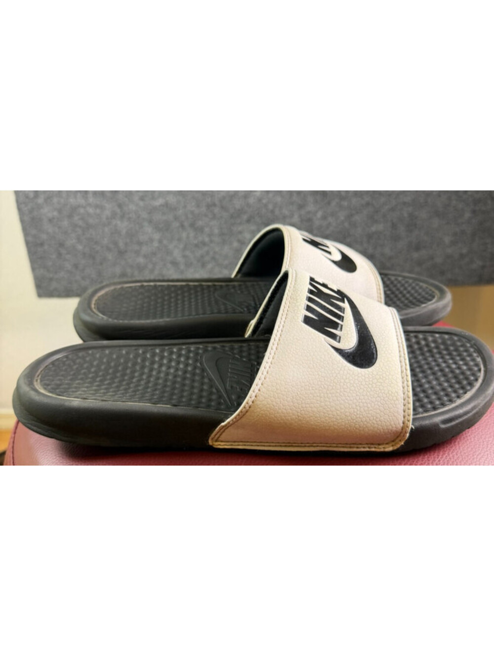 Nike Victori One Men 10 Slide Sandals White Black Logo Slip On Shoes